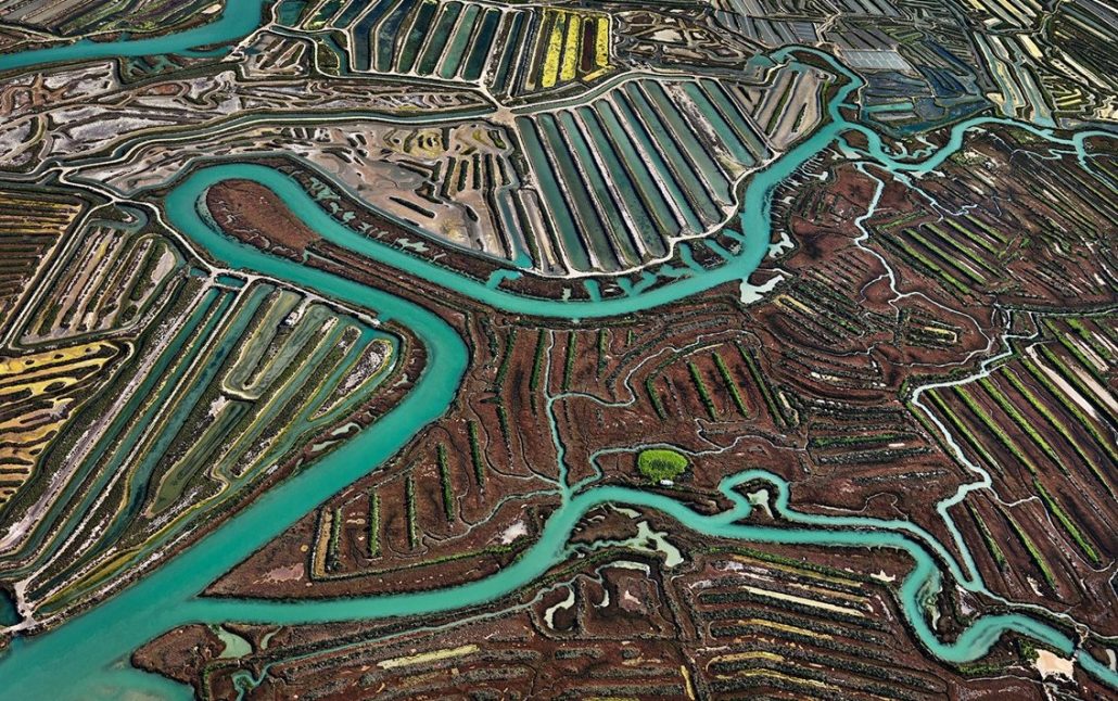  Edward Burtynsky